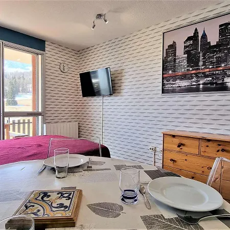 Lumineux 2 Pieces, 5 Pers, Proche Telesiege, Parking Et Wifi Gratuits, Devoluy - Fr-1-525-265 Apartment Le Devoluy